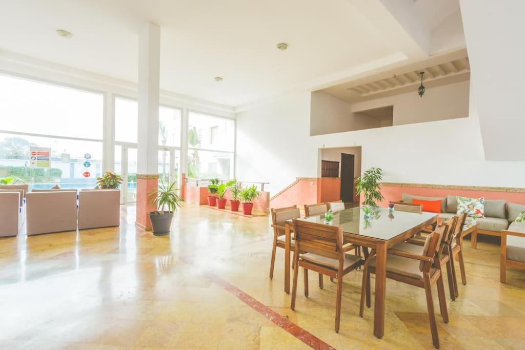 Lovely 2 Bedroom Vacation Home With Pool/Beach Skhirat Exterior photo